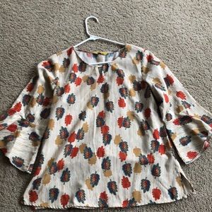 Bell sleeve tunic